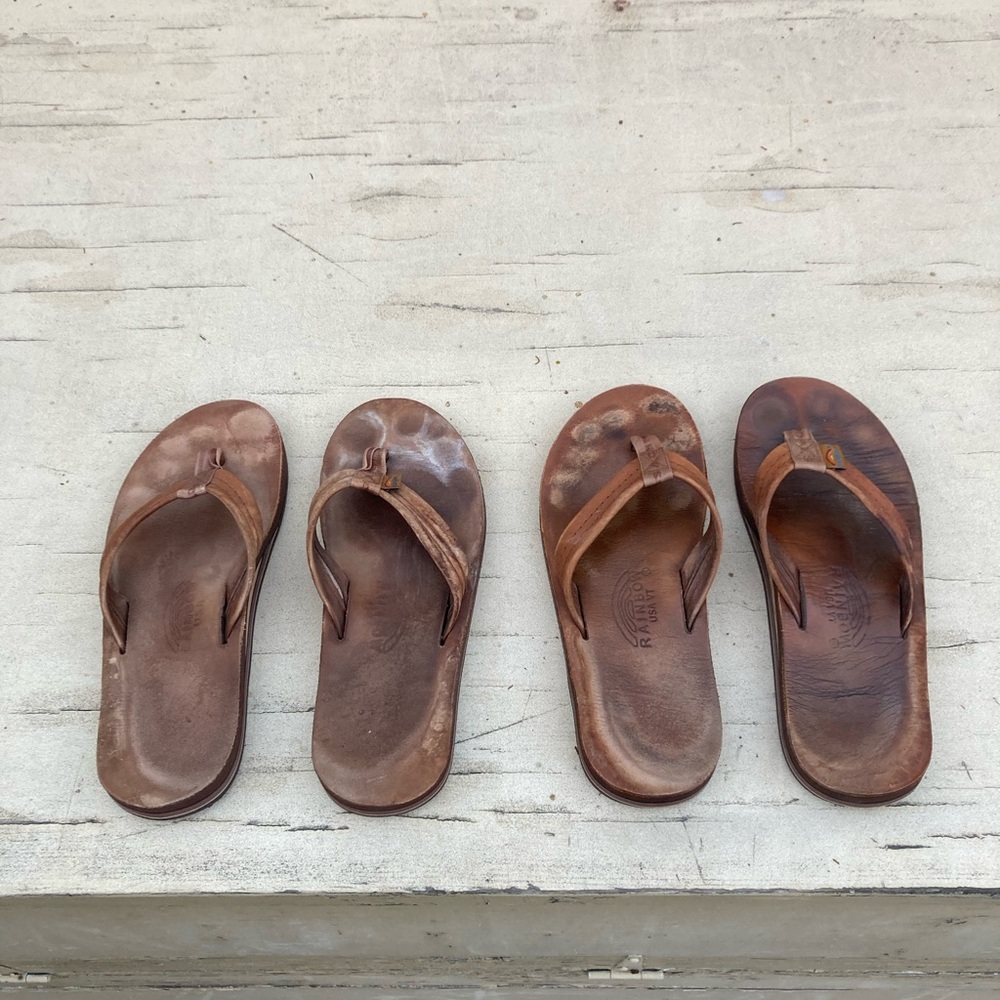 Two Pairs Mens Rainbow Sandals Size XL Extra Large Arch Support